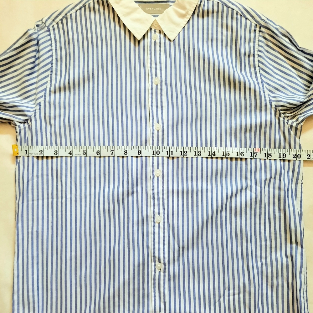 NWOT Everlane Must-Have Shirt in Silky Cotton, Blue White Stripe - Size 6 - Picture 8 of 16